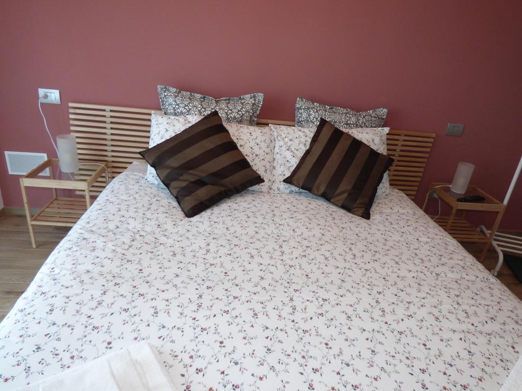 Giravento Bed and Breakfast Borgo San Dalmazzo Eksteriør billede
